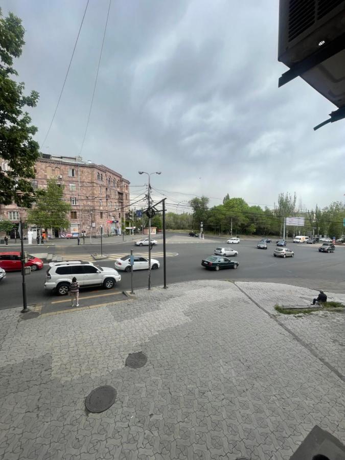 Apartment In Monument Jerevan Eksteriør bilde